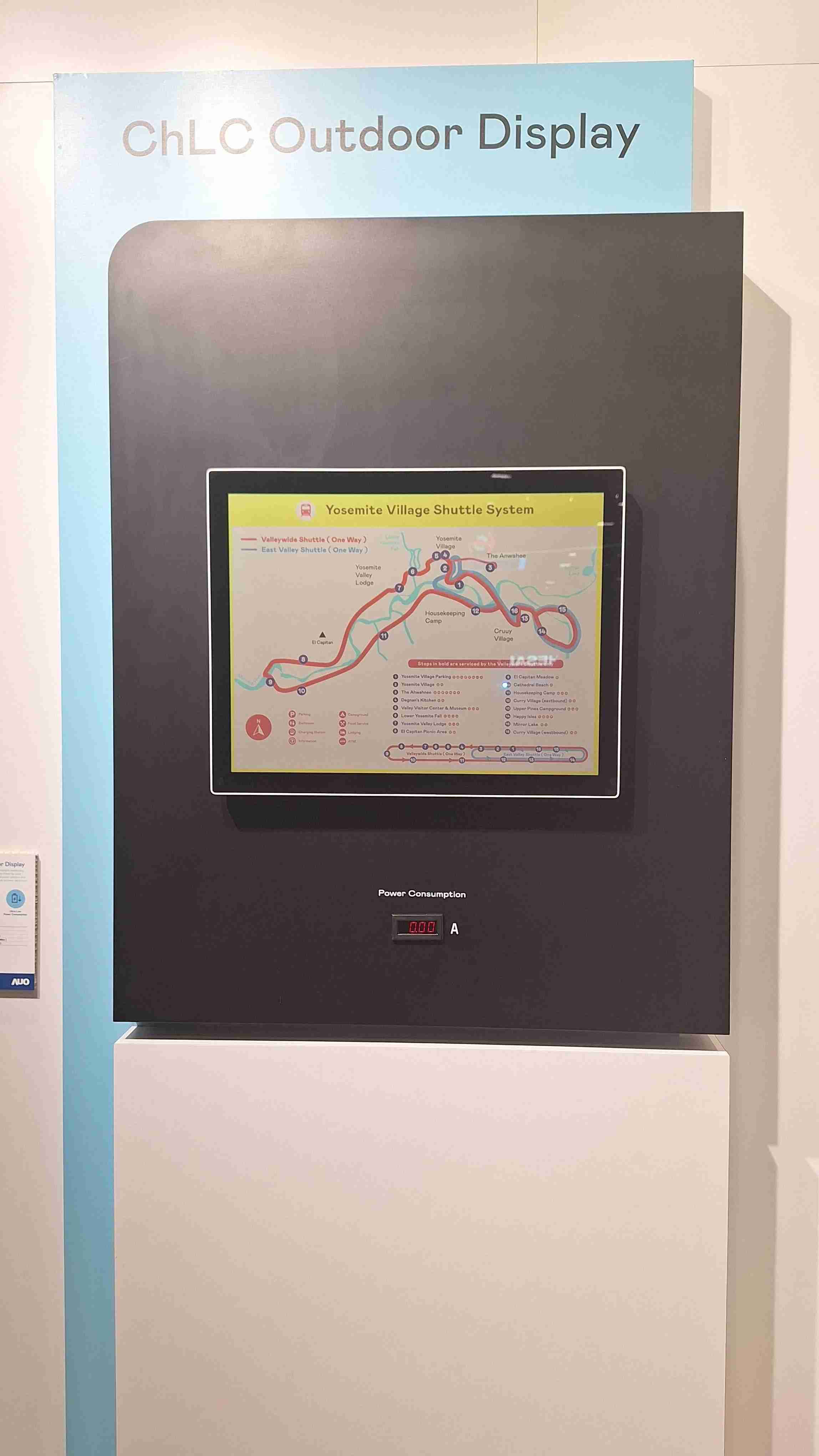 NG大舞台的「胆固醇液晶超低耗能户外全彩显示器」不只环保省电，，且符合户外严苛使用环境，，，，拥有在摄氏-30度至85度下的宽温使用优势，，并且强光愈强愈能呈现绝佳的色彩饱和度及显示效果，，易于安装的特性将成为户外电子看板的新首选。。。