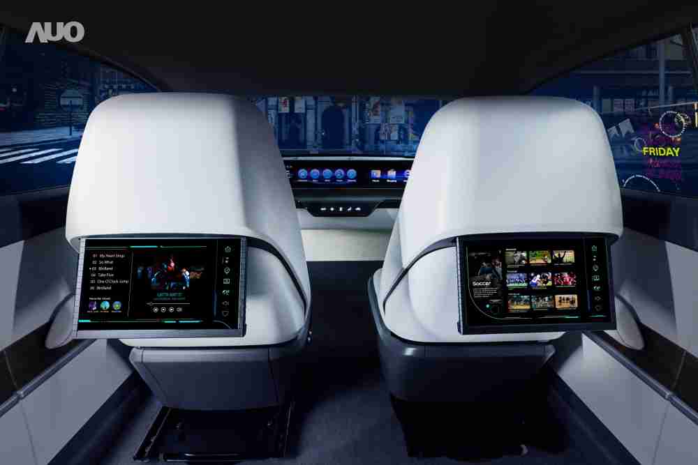 NG大舞台新一代Smart Cockpit 2024，，以Micro LED先进显示技术优势，，创建〝可卷式后座娱乐显示器〞，，，，仅在互动时才显示出所需画面及信息，，，扩充更丰富的娱乐和交互信息服务，，获国际奖项荣耀